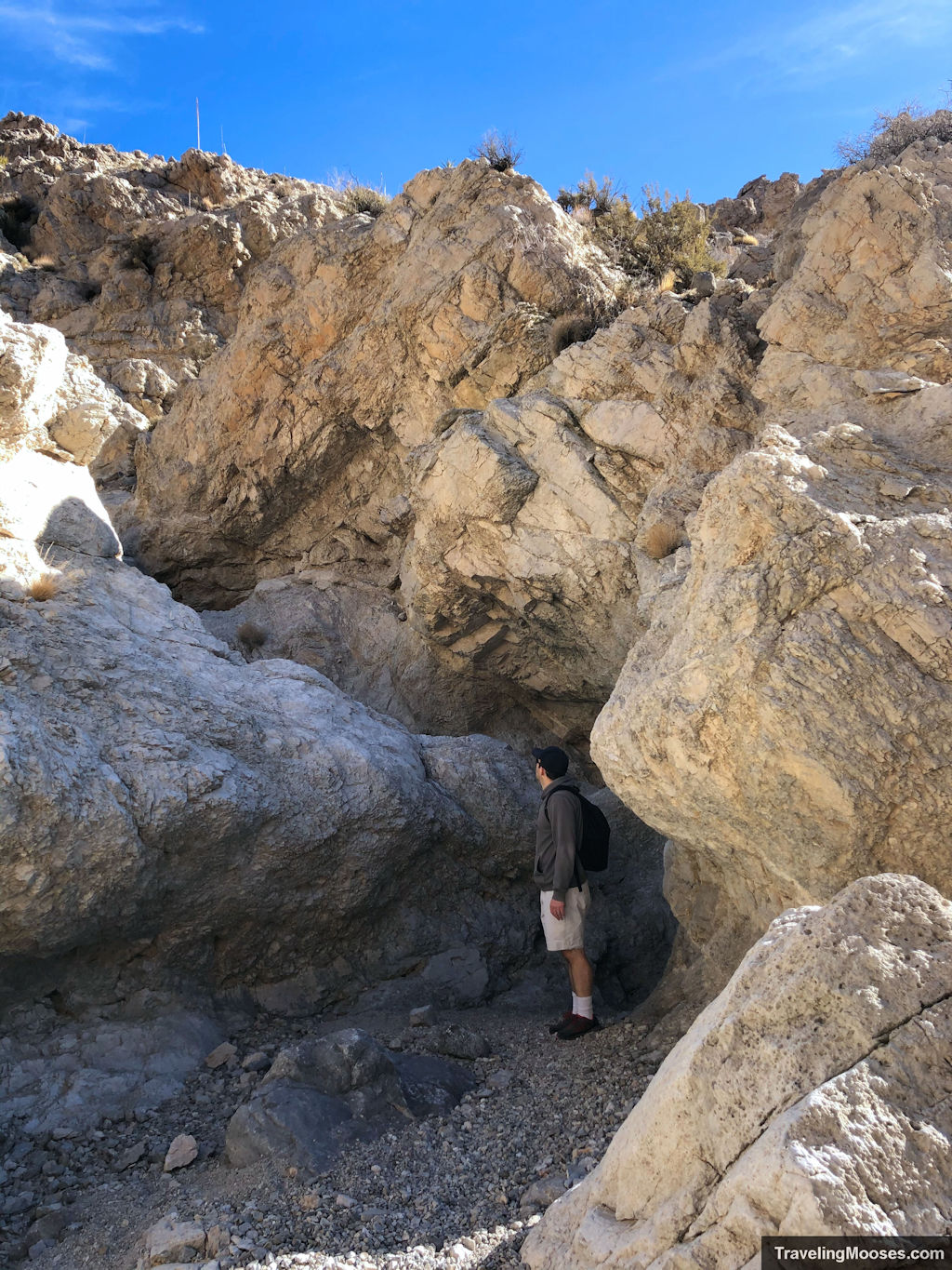 Scrambling on upper gateway trail