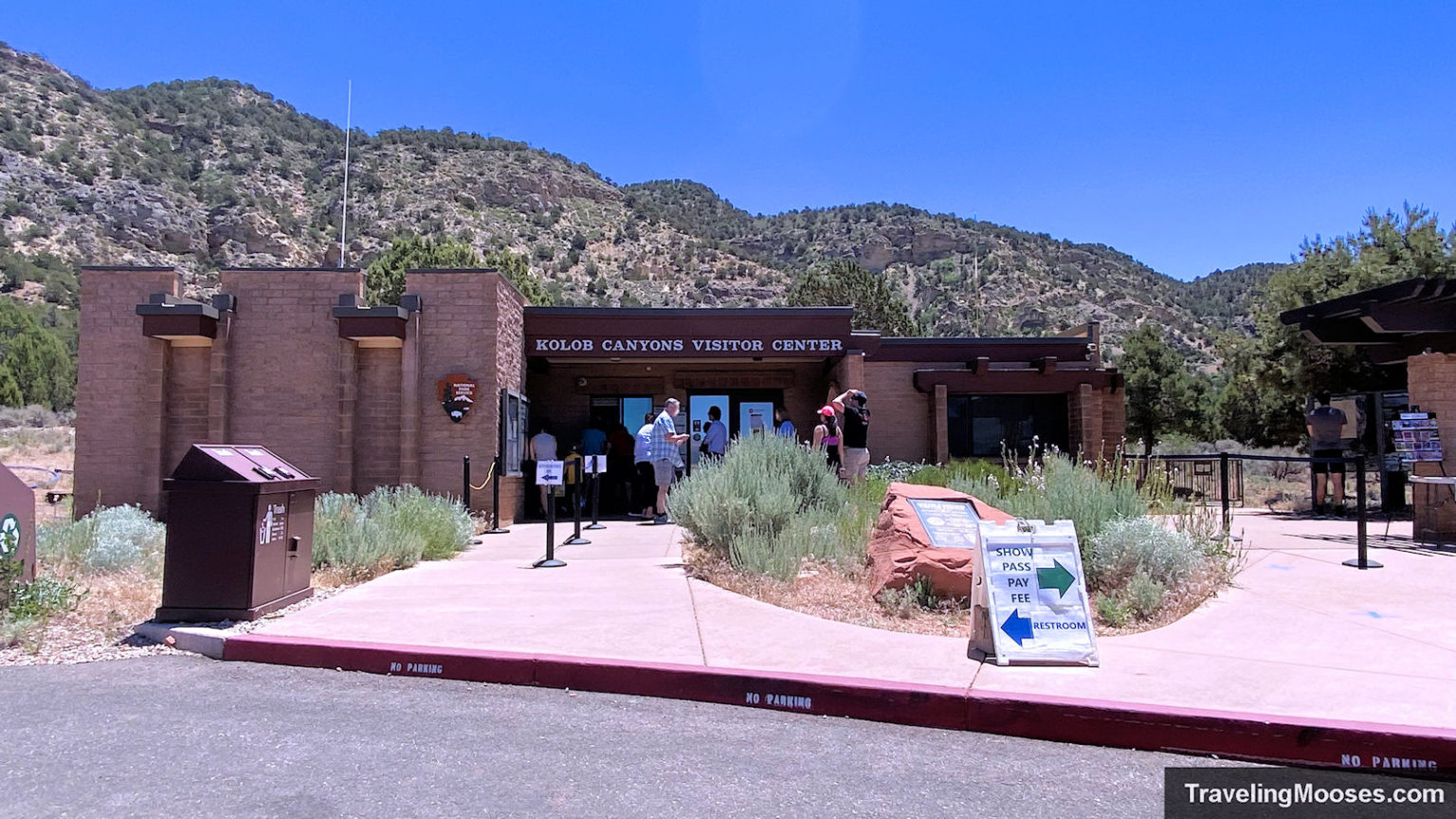 Kolob Canyon a perfect road trip stop in Utah (off I15)