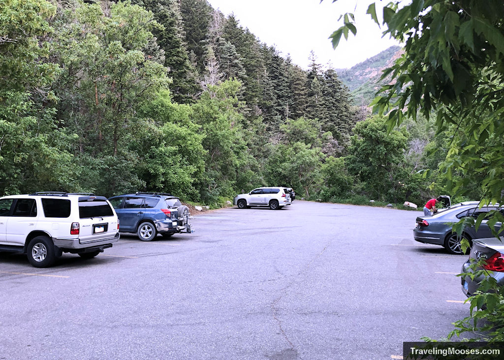 Parking lot at Lake Blanche Trailhead