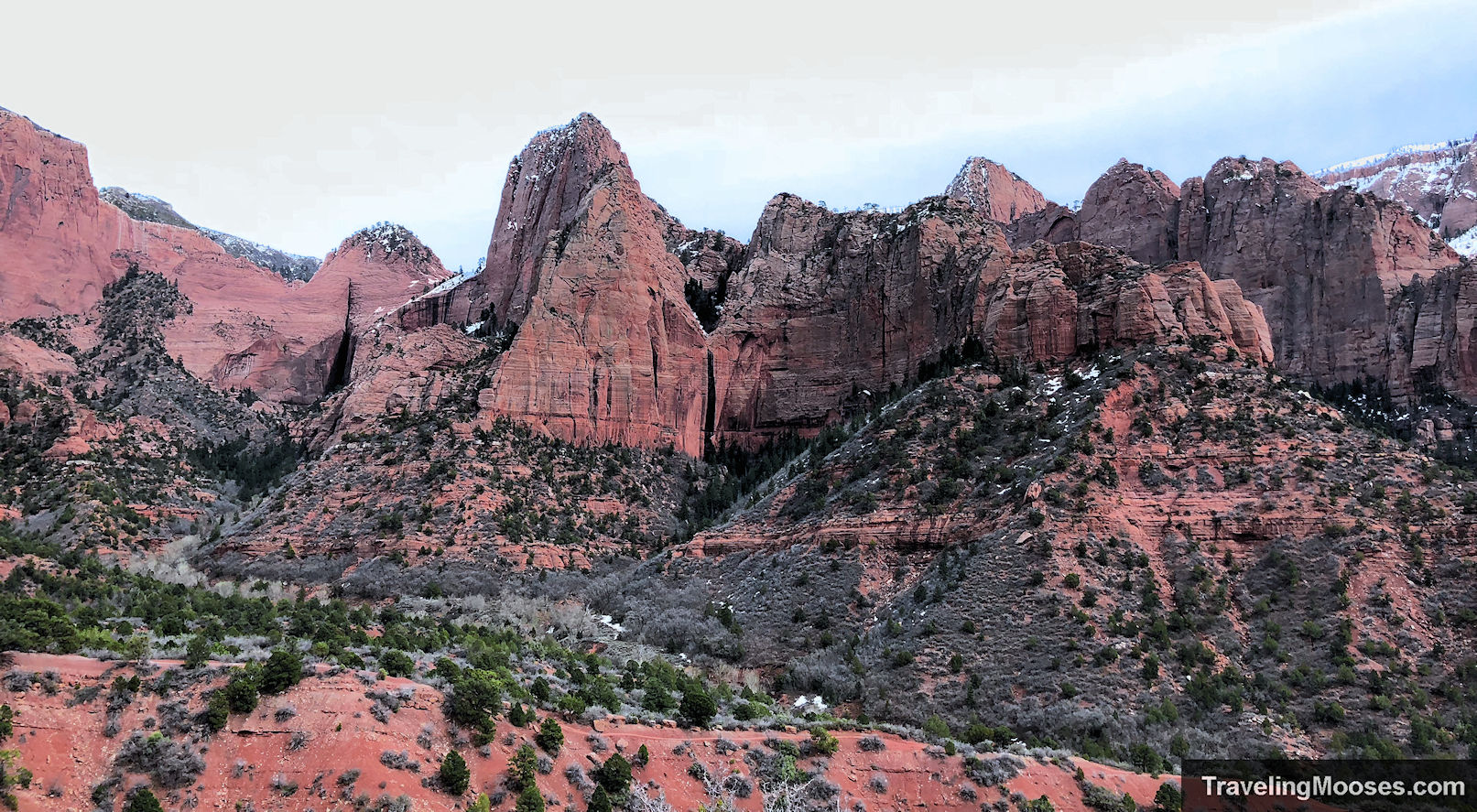 Kolob Canyon a perfect road trip stop in Utah (off I15)