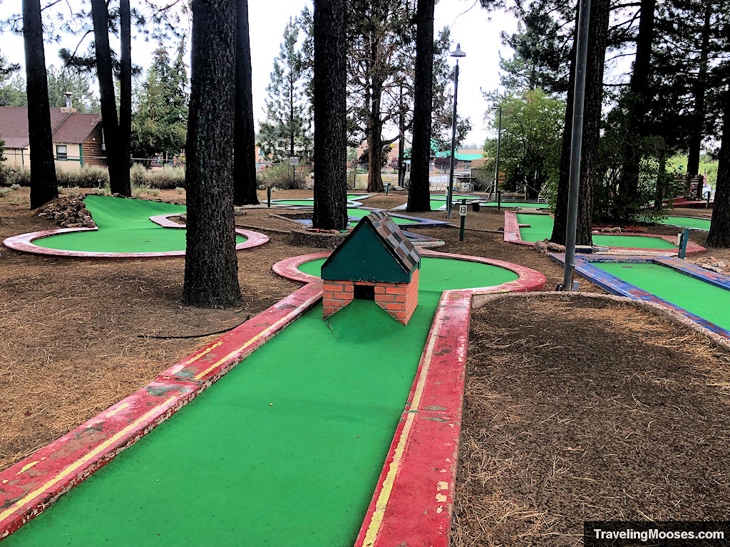 mini golf course obstacles