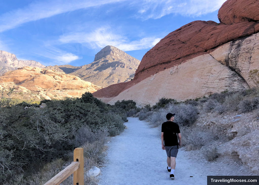 Start of Calico Tanks Trail