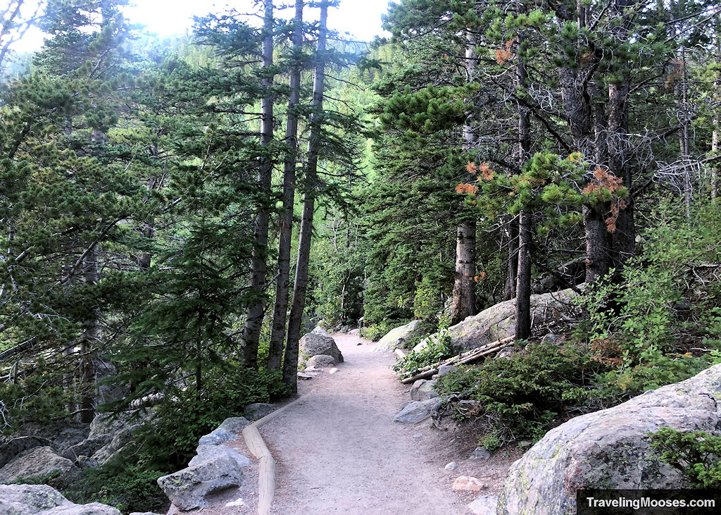 Bear Lake Colorado narrow path