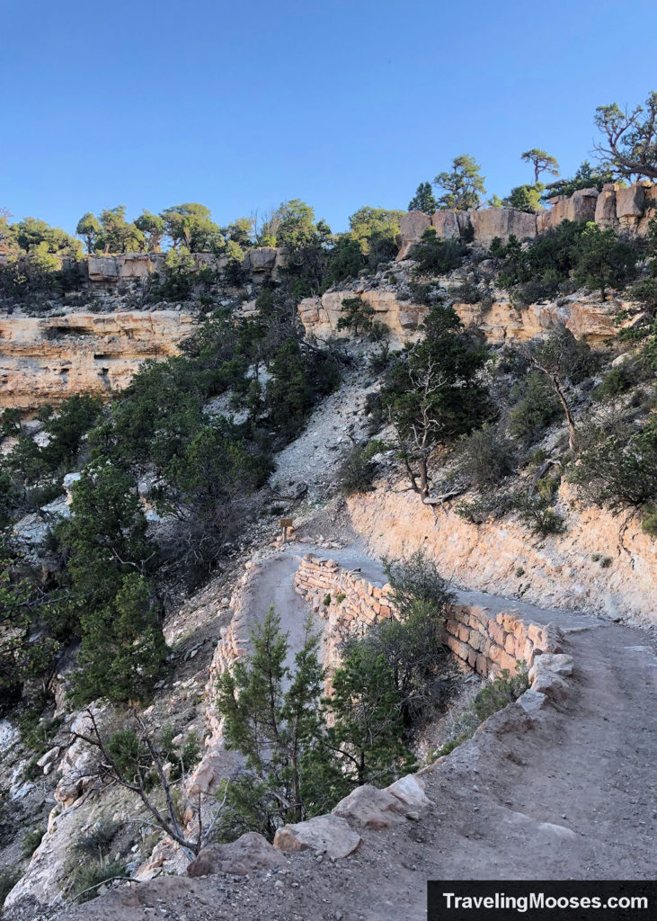 Switchbacks along South Kaibab trail