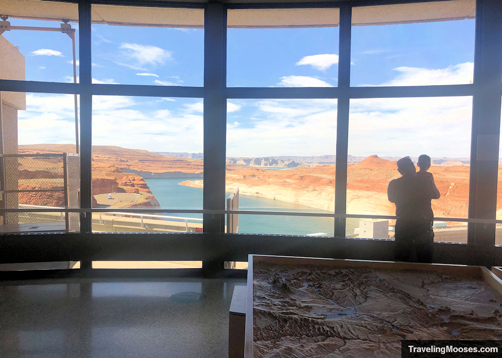 A large bay window that overlooks the Colorado River and Glen Canyon Dam Bridge