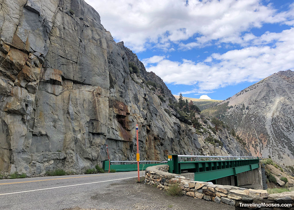 Tioga Pass Road – a scenic drive through Yosemite National Park